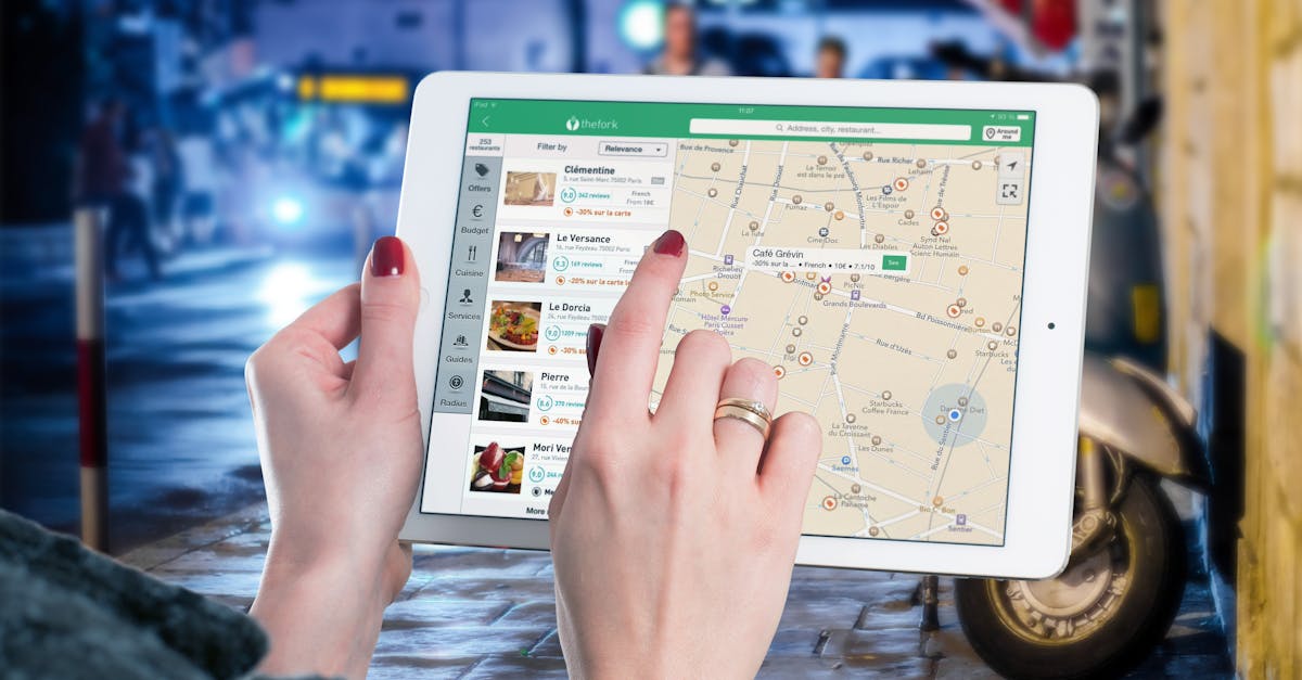 découvrez comment la géolocalisation ip fonctionne et son importance dans la personnalisation des contenus en ligne. apprenez à tracer des adresses ip, à améliorer votre analyse de données et à optimiser l'expérience utilisateur grâce à la localisation précise des visiteurs.