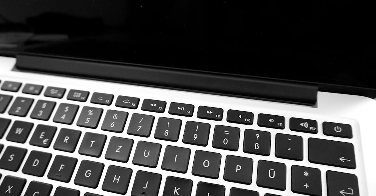 découvrez l'efficacité des raccourcis clavier pour optimiser votre productivité au travail et améliorer votre expérience utilisateur. apprenez à maîtriser ces commandes essentielles pour naviguer rapidement sur votre ordinateur.