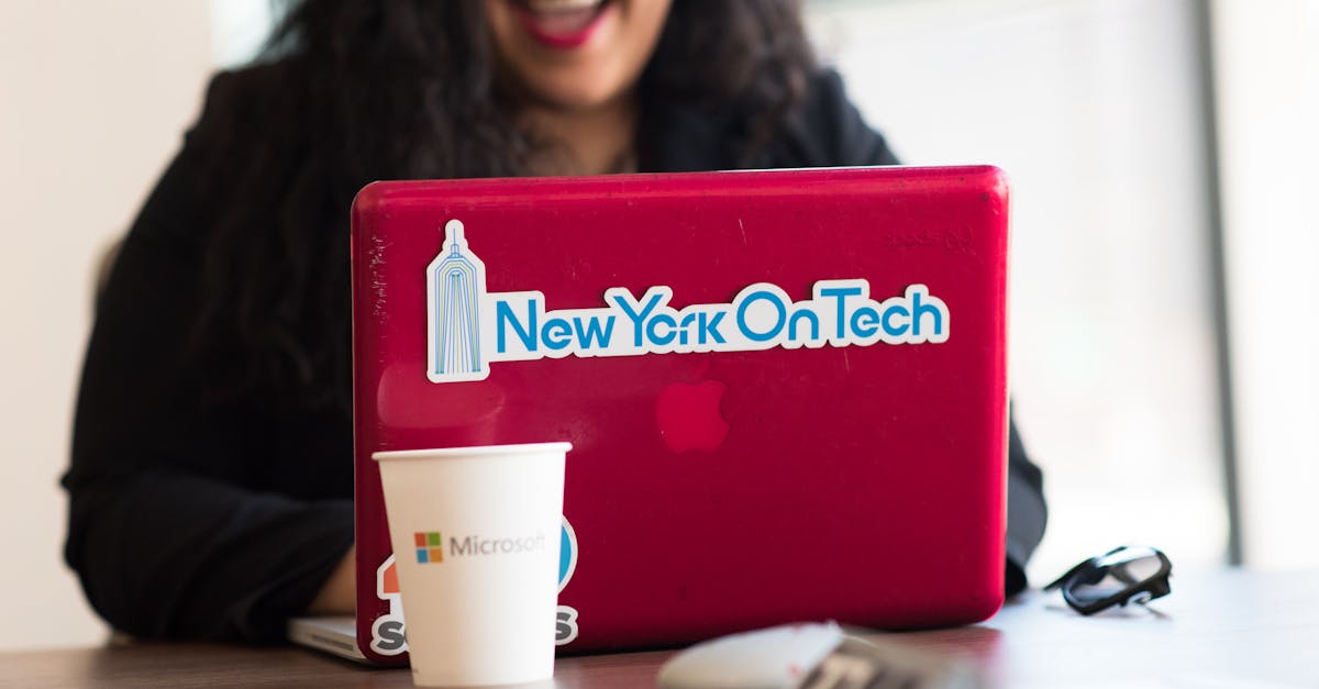 découvrez microsoft copilot, une solution intelligente qui intègre des fonctionnalités avancées d'intelligence artificielle pour optimiser votre expérience de travail. simplifiez vos tâches quotidiennes, améliorez votre productivité et libérez votre créativité grâce à cet assistant numérique innovant.