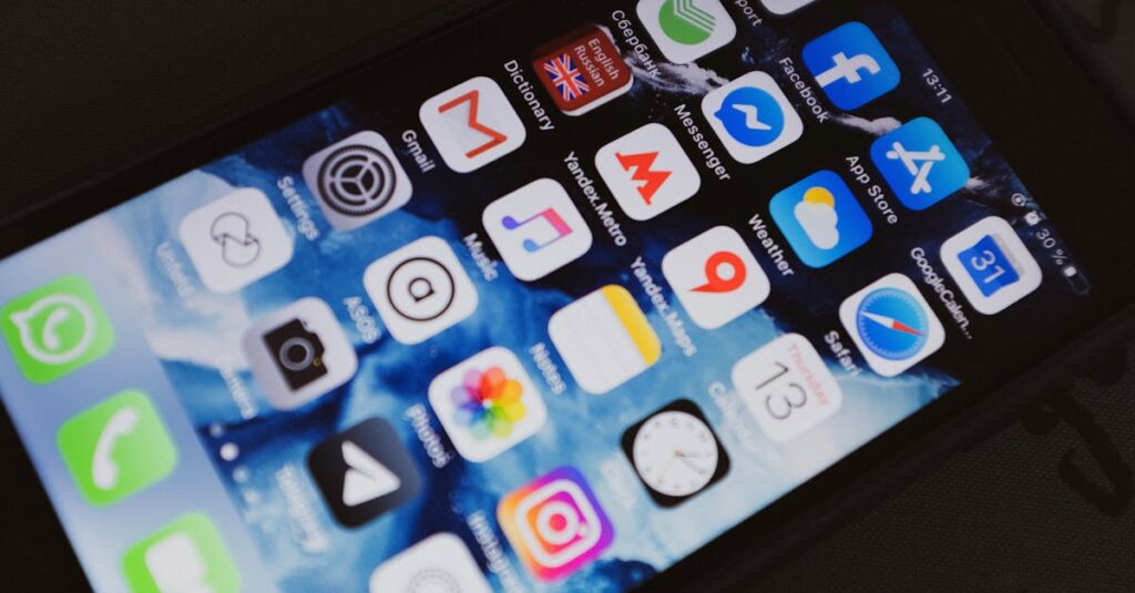 découvrez facebook messenger, l'application de messagerie instantanée qui vous permet de rester connecté avec vos amis et votre famille. envoyez des textes, des photos, et passez des appels vidéo en un clic, tout en profitant de fonctionnalités innovantes comme les chats de groupe et les stickers amusants.