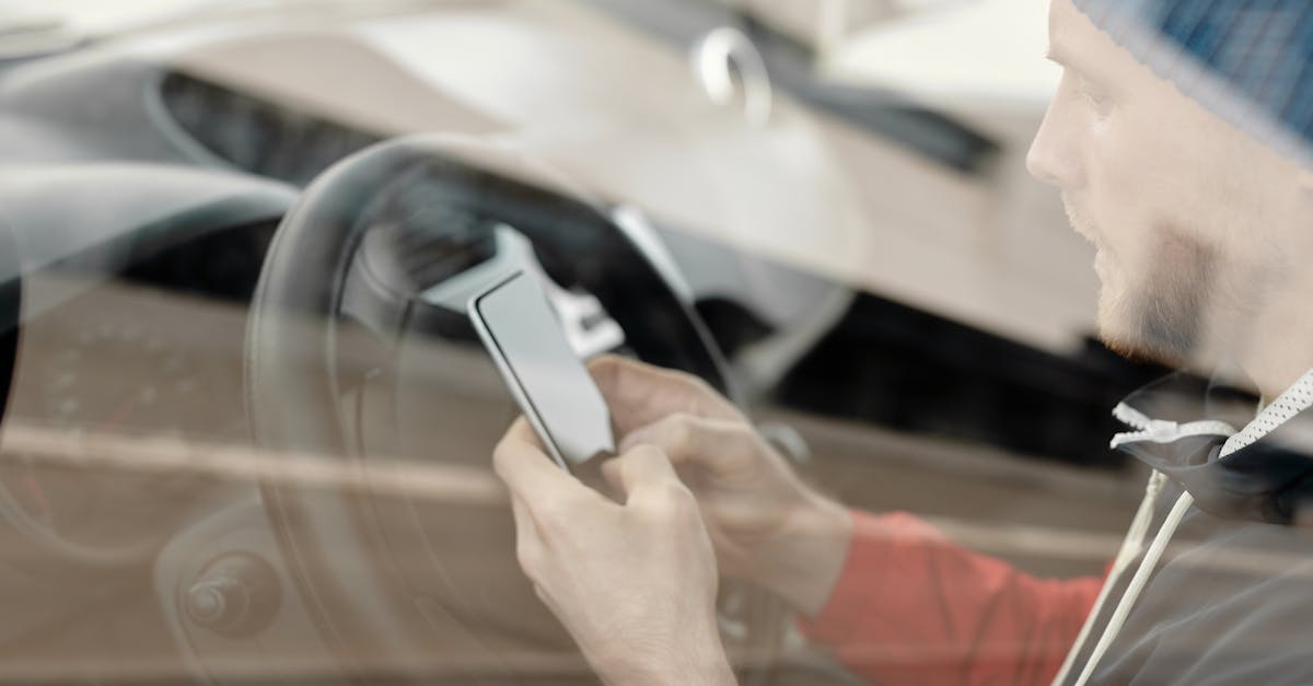 découvrez la commodité et la sécurité de la licence de conduire numérique. accédez à votre permis de conduire directement depuis votre smartphone, tout en restant en conformité avec la législation en vigueur. simplifiez vos déplacements avec cette solution innovante.