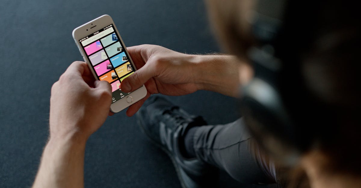 découvrez les nouvelles fonctionnalités et améliorations d'ios 18.1, la dernière mise à jour d'apple pour iphone et ipad. profitez d'une expérience utilisateur optimisée, de nouvelles applications et d'une sécurité renforcée dans cette version incontournable de votre système d'exploitation mobile.