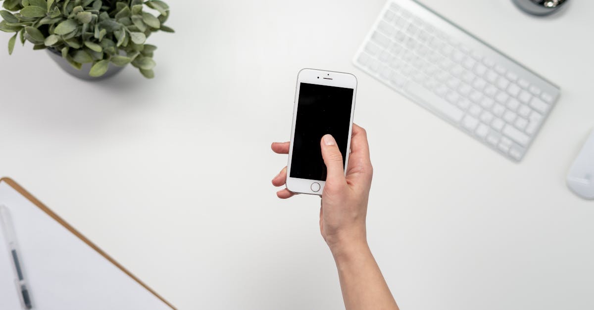 découvrez les nouvelles fonctionnalités et améliorations d'ios 18.2, la dernière mise à jour d'apple pour iphone et ipad. profitez d'une expérience utilisateur améliorée, de nouvelles options de personnalisation et d'une meilleure sécurité. téléchargez maintenant pour tirer le meilleur parti de votre appareil ios.