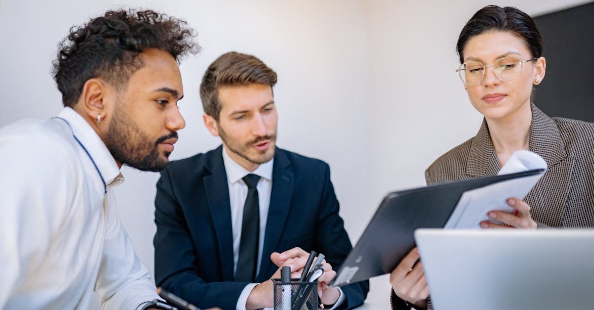 découvrez comment faciliter le transfert de fichiers en toute sécurité et efficacité. apprenez les meilleures pratiques, outils et méthodes pour envoyer et recevoir vos données sans tracas.