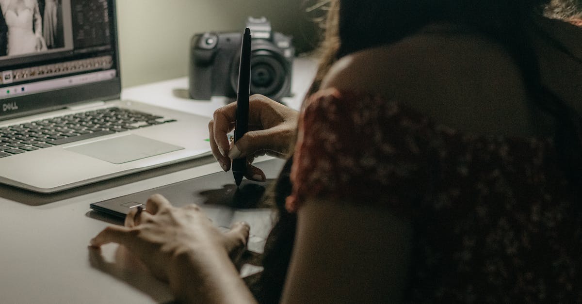 découvrez notre service de retouche photo professionnel pour sublimer vos images. que ce soit pour des portraits, des événements ou des projets créatifs, notre équipe d'experts transforme vos photos en véritables œuvres d'art. profitez d'une qualité optimale et d'un rendu impeccable pour valoriser vos souvenirs.