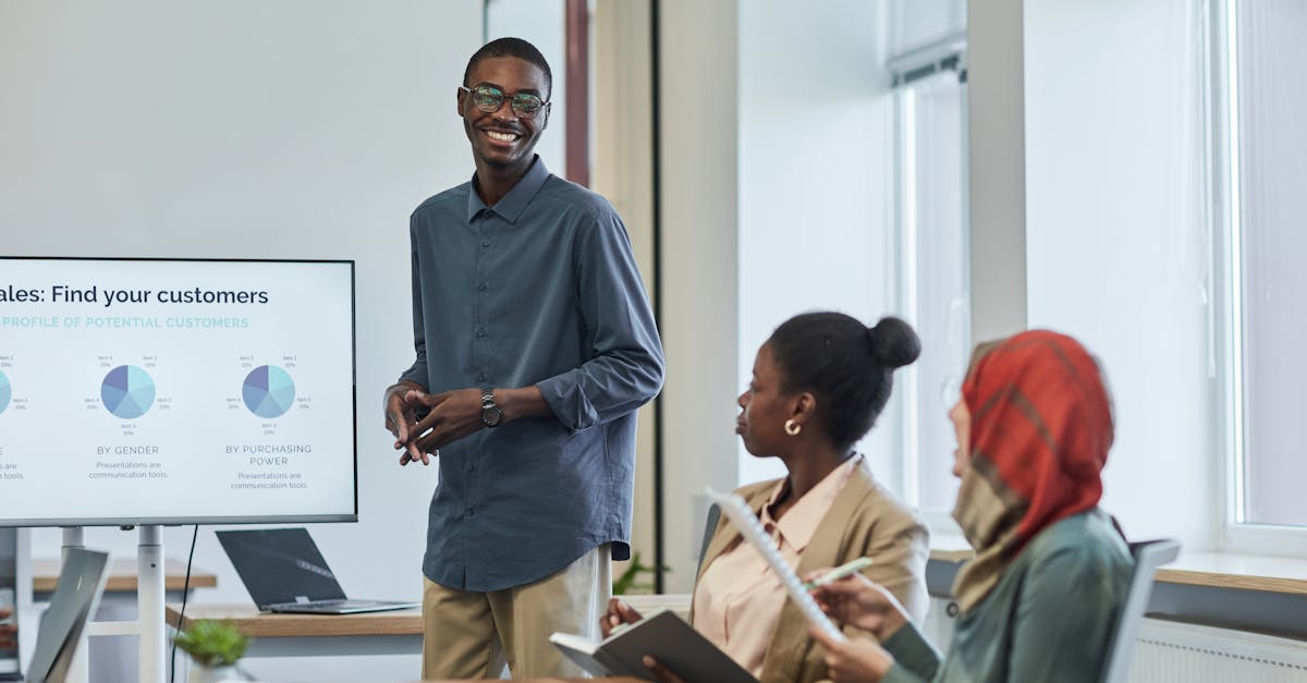 découvrez comment créer des présentations percutantes avec powerpoint. apprenez des astuces et des techniques pour captiver votre auditoire, utiliser des modèles attrayants et animer vos diapositives de manière efficace.