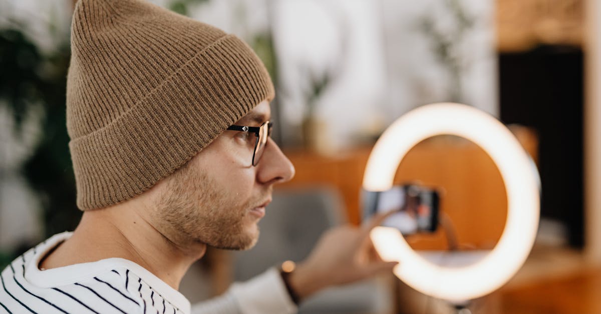 découvrez l'univers de youtube, la plateforme incontournable pour partager et visionner des vidéos sur tous les sujets. explorez des millions de contenus, des tutoriels aux vlogs, et rejoignez une communauté mondiale passionnée par la créativité.