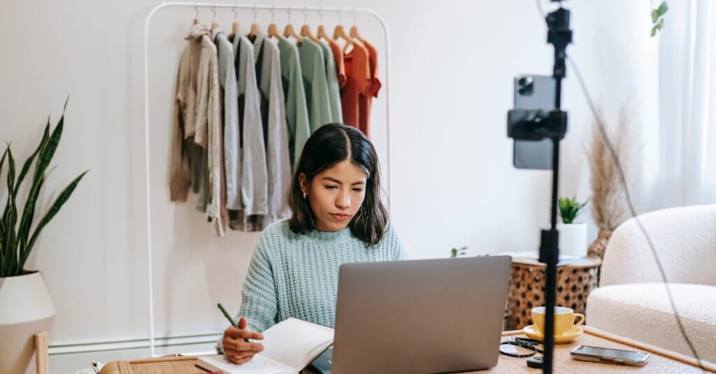 créez un cv en ligne professionnel et attrayant en quelques minutes grâce à notre outil intuitif. mettez en avant vos compétences et expériences pour séduire les recruteurs et maximisez vos chances d'emploi.