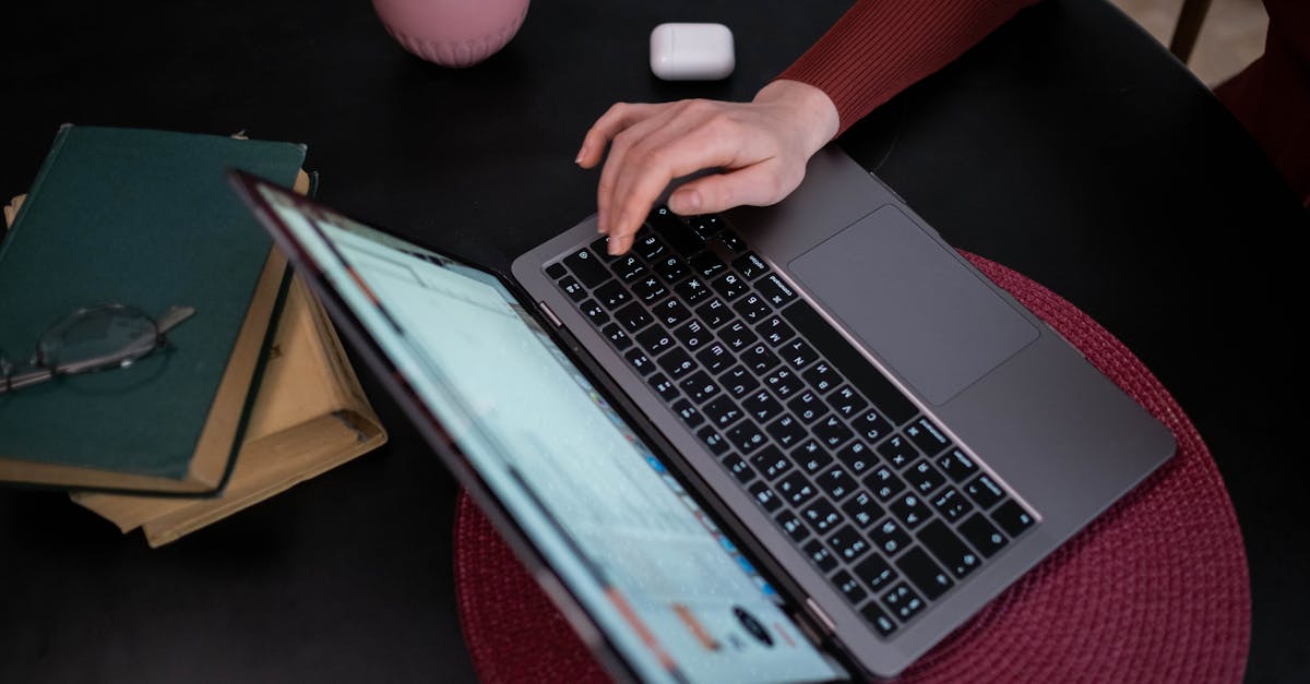 découvrez les avantages du bureau à distance (remote desktop) pour accéder à vos fichiers et applications de n'importe où. simplifiez votre travail et augmentez votre productivité grâce à une solution de télétravail sécurisée et efficace.