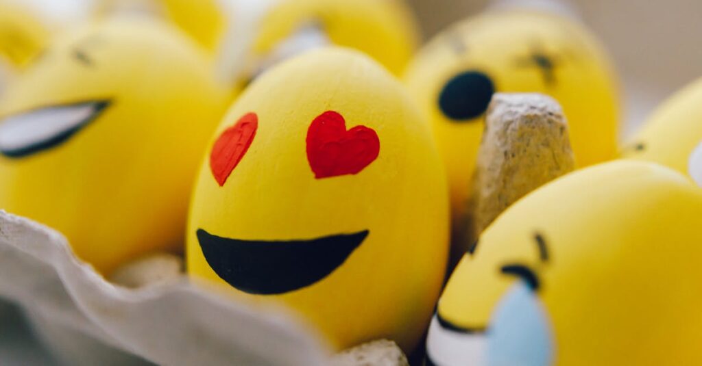 découvrez la signification des emojis et comment les utiliser pour enrichir vos messages. guide complet sur les emojis populaires et leurs usages !