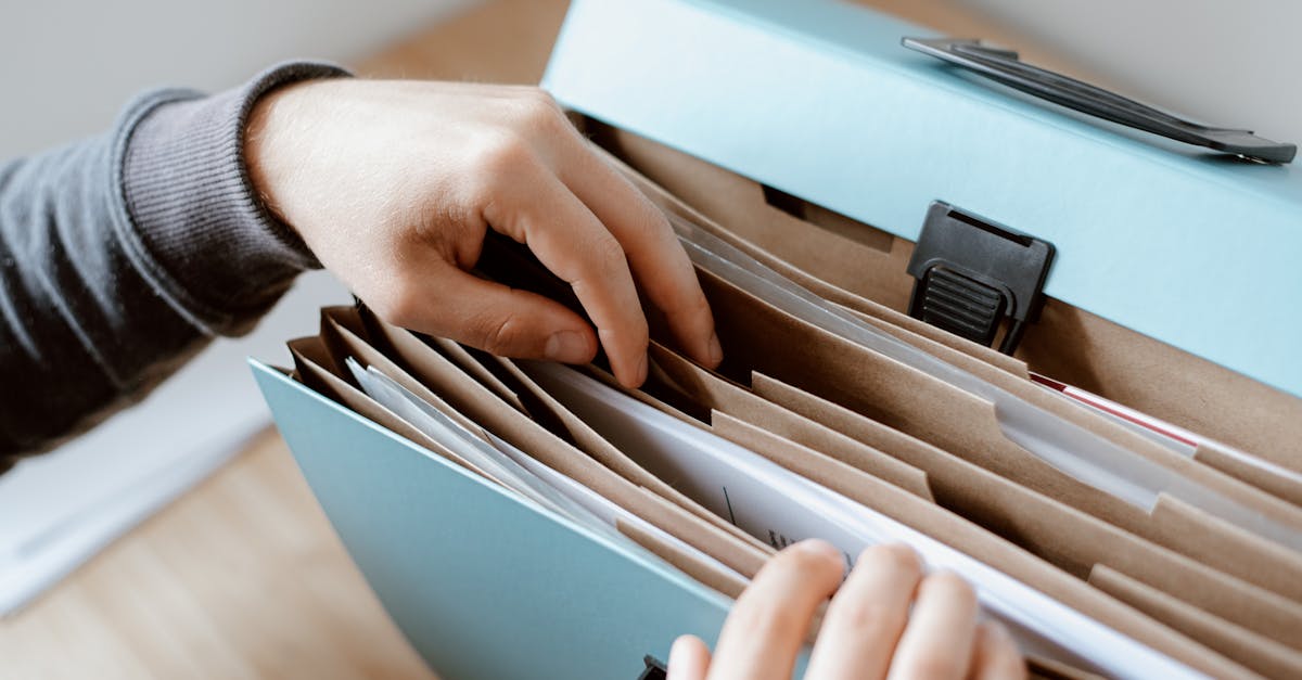 découvrez des solutions de partage de fichiers sécurisées et rapides pour faciliter l’échange de documents en ligne, améliorer la collaboration et optimiser votre productivité.