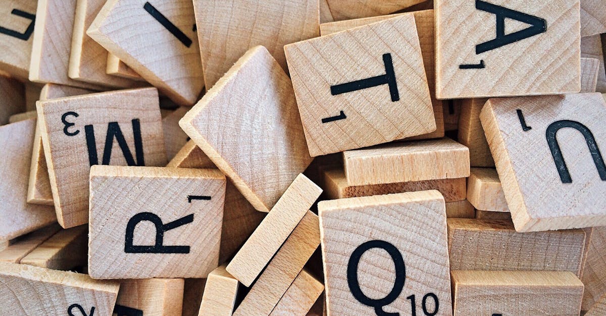 découvrez l'art de la typographie : histoire, techniques, tendances et conseils pour maîtriser la mise en forme de vos textes et sublimer tous vos projets graphiques.