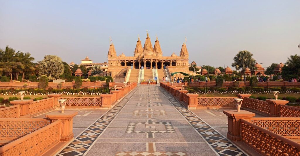 Les étapes pour ajouter une story à la une sur votre profil Instagram découvrez comment optimiser vos stories à la une sur instagram : astuces, idées créatives et conseils pour mettre en valeur votre profil et attirer plus d'abonnés.