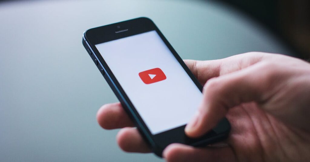 découvrez youtube, la plateforme incontournable pour regarder, partager et télécharger des vidéos en ligne. explorez des millions de contenus : tutoriels, musique, divertissement et bien plus encore !