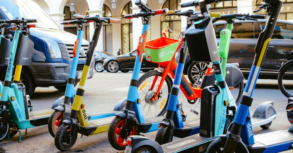 Top scooters électriques à moins de 1000 euros : Guide d’achat 2022 découvrez les meilleurs scooters électriques pour tous vos déplacements : écologiques, performants et adaptés à votre quotidien. comparez les modèles, prix et avis pour choisir la trottinette électrique idéale.