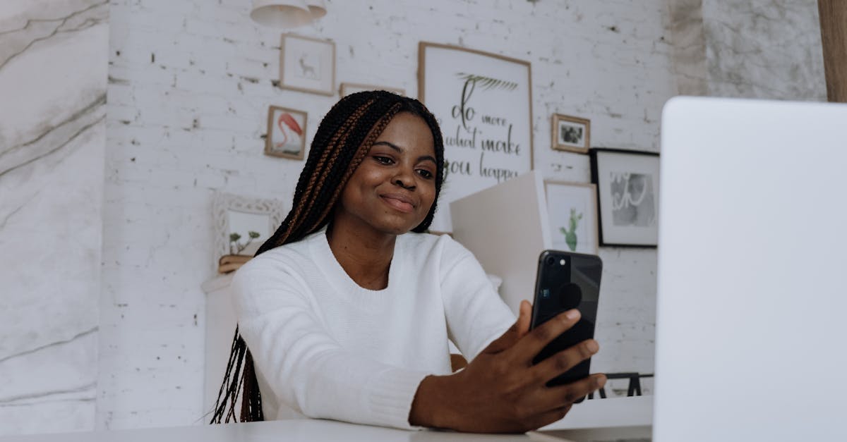 découvrez tout ce qu'il faut savoir sur facetime, l'application d'appels vidéo et audio d'apple. explorez ses fonctionnalités, astuces d'utilisation et compatibilité pour communiquer facilement avec vos proches.