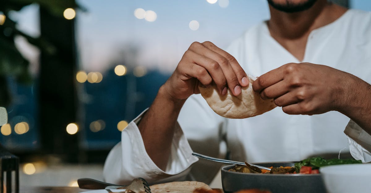 découvrez la suite captivante de breaking bad, qui poursuit l'histoire intense et les aventures de vos personnages préférés dans un nouvel univers sombre et passionnant.