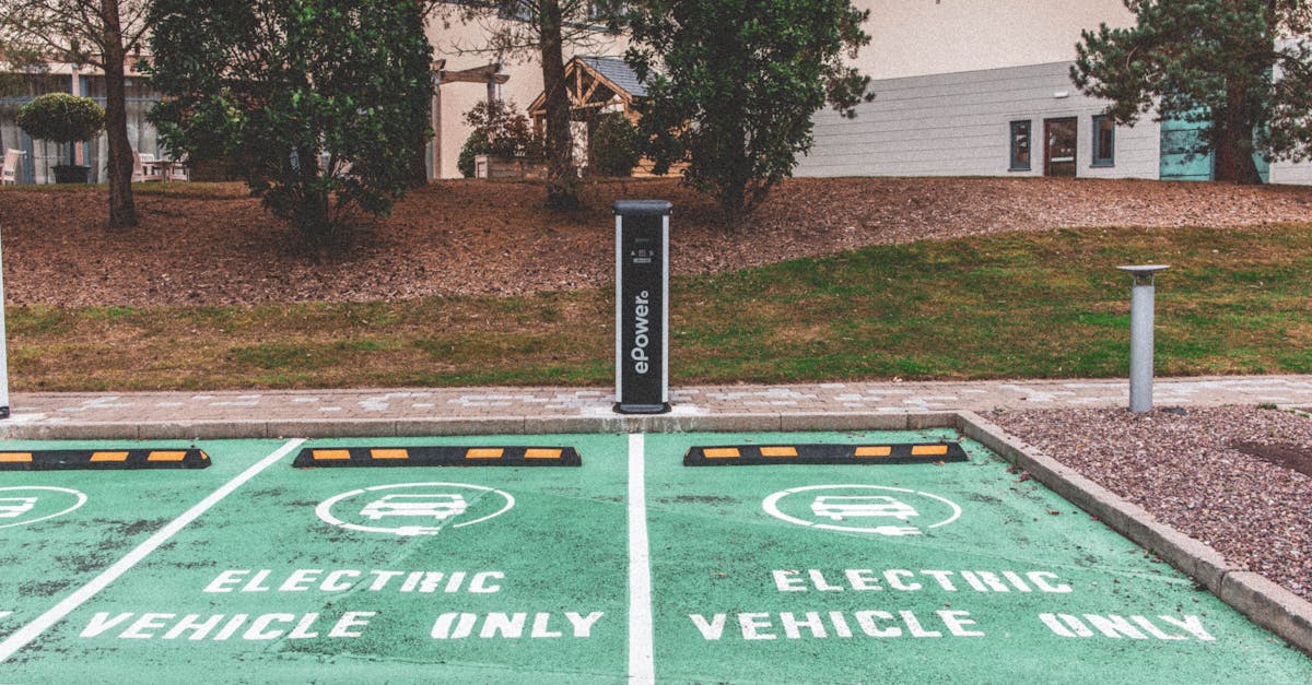 découvrez tout ce qu’il faut savoir sur les voitures électriques : avantages, fonctionnement, autonomie, modèles phares et conseils pour choisir le véhicule électrique adapté à vos besoins.