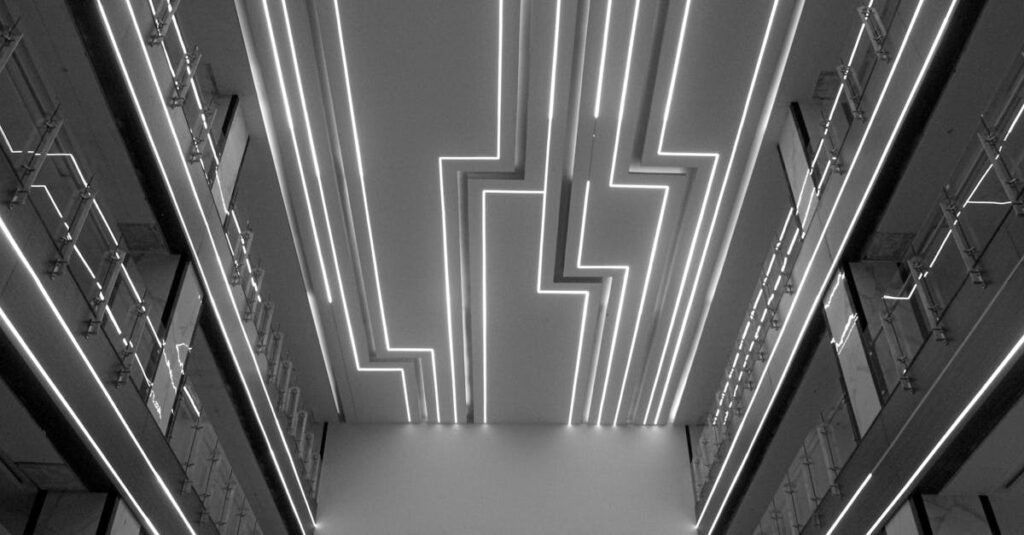 découvrez le plafond de revenus pour ouvrir un livret d'épargne populaire (lep) en 2023 et bénéficiez d'une épargne avantageuse réservée aux foyers aux revenus modestes.