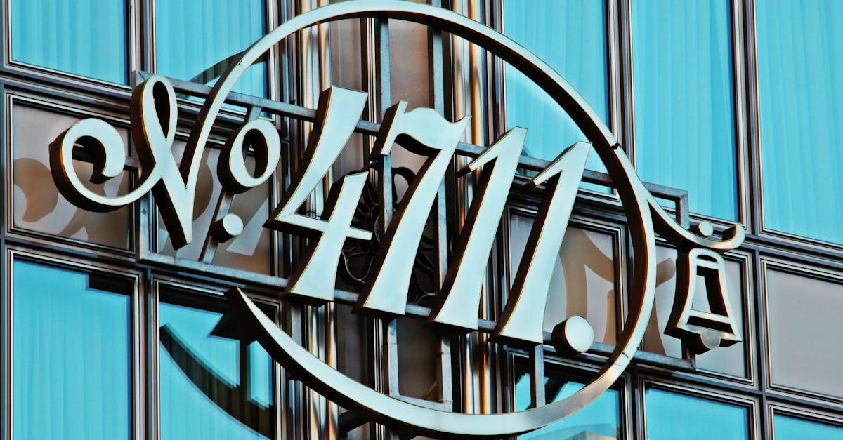 découvrez notre collection de logos professionnels et uniques pour renforcer l'identité visuelle de votre marque.