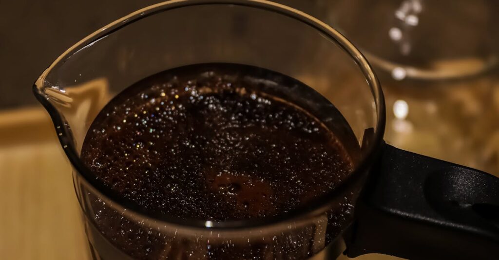 presse-citron : tout savoir sur cet ustensile indispensable pour extraire facilement le jus frais des citrons et agrumes. pratique, efficace et simple d'utilisation.