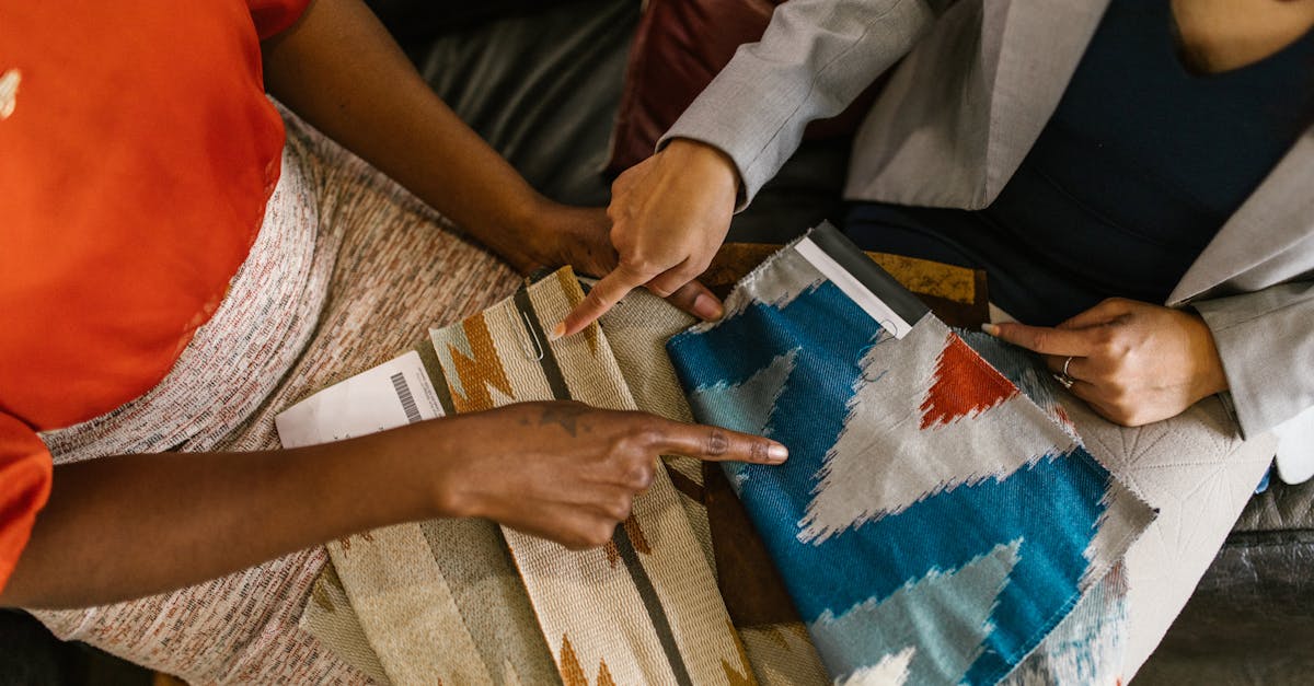 découvrez l'approche du design collaboratif, favorisant la créativité collective et l'innovation grâce au travail en équipe pour concevoir des solutions efficaces et adaptées.