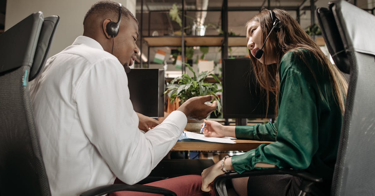 découvrez comment une stratégie centrée sur l'humain place les besoins et l'expérience des personnes au cœur de l'innovation et de la prise de décision pour un impact durable.