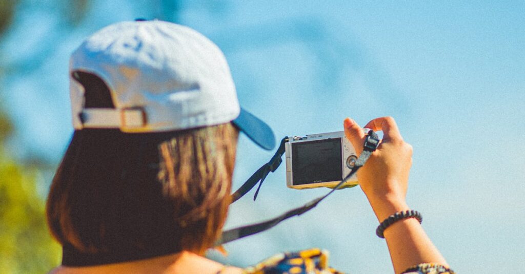 instagram est une plateforme de partage de photos et vidéos, idéale pour connecter, découvrir et s'inspirer au quotidien.