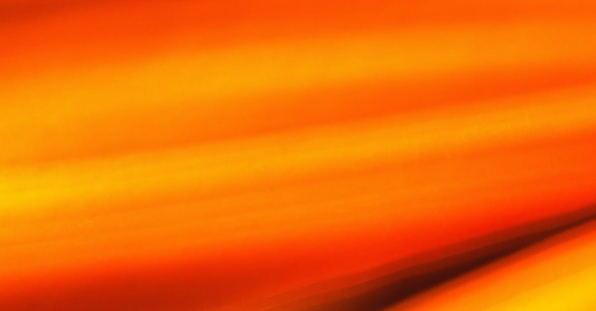 découvrez snapchat, l'application de messagerie et de partage de photos et vidéos éphémères, idéale pour communiquer rapidement et rester connecté avec vos amis.