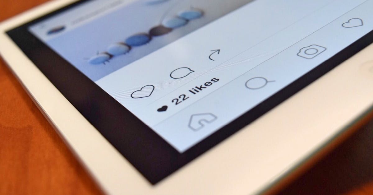 découvrez comment les abonnements sur les réseaux sociaux peuvent transformer votre expérience en ligne, en offrant du contenu exclusif et des avantages personnalisés.